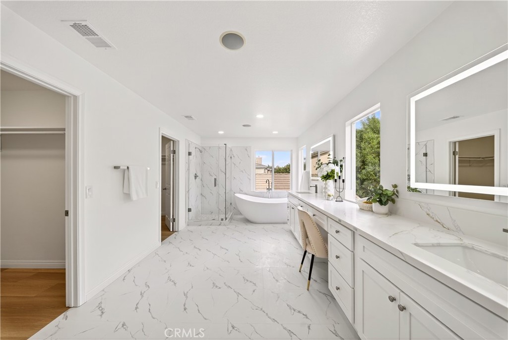 MLS #OC25260296 image #18