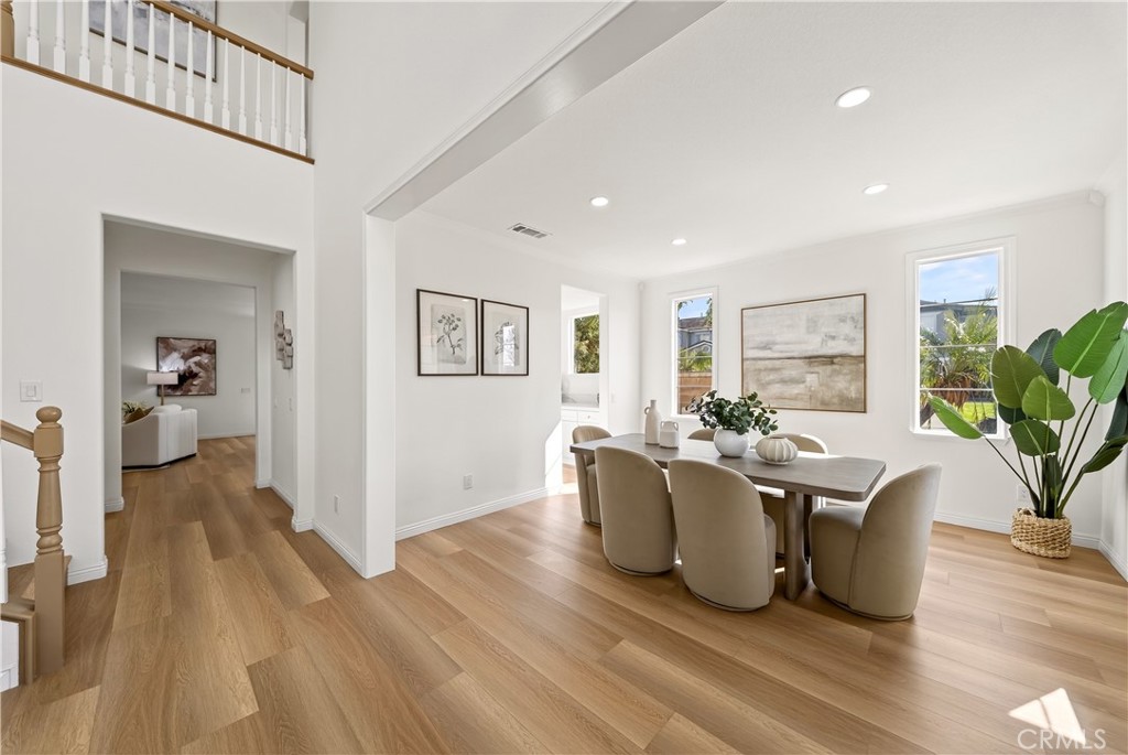 MLS #OC25260296 image #3