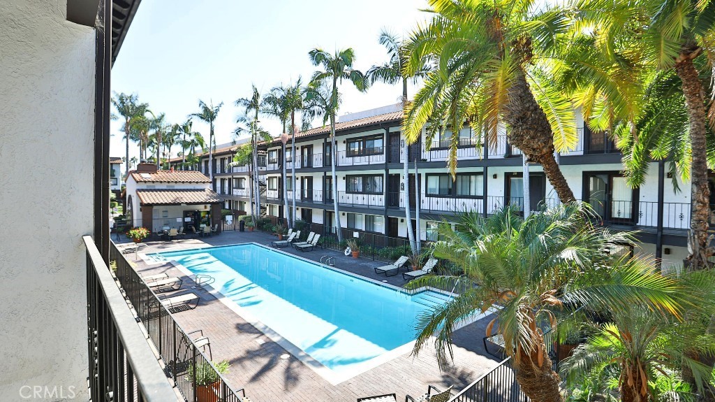 MLS #OC25260313 image #38