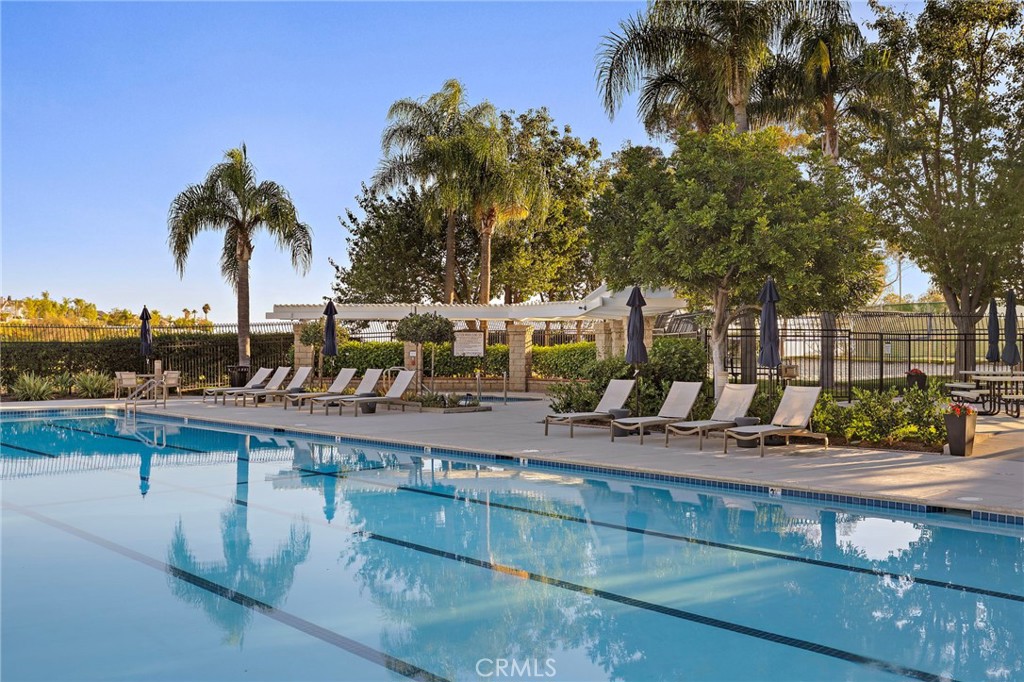 MLS #OC25260326 image #22