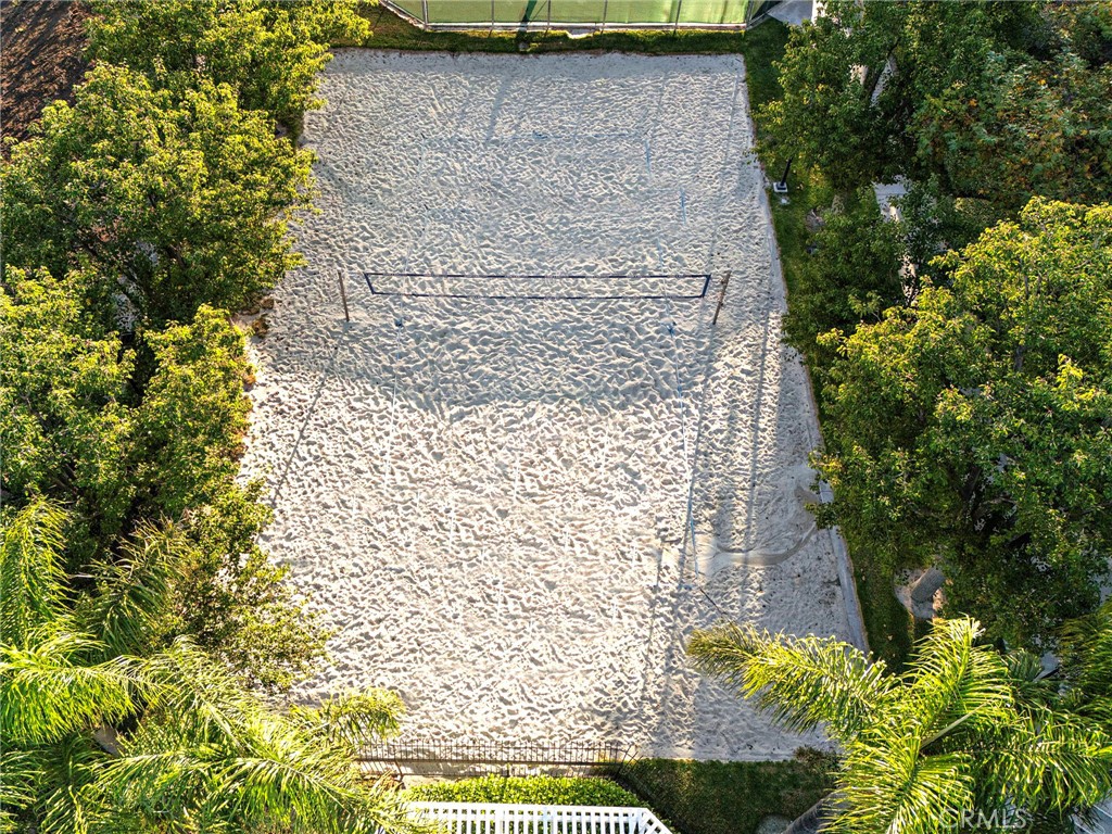 MLS #OC25260326 image #24