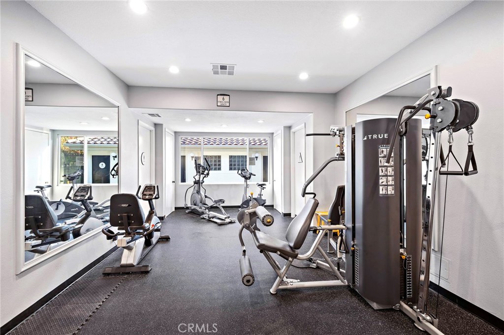 MLS #OC25260326 image #25