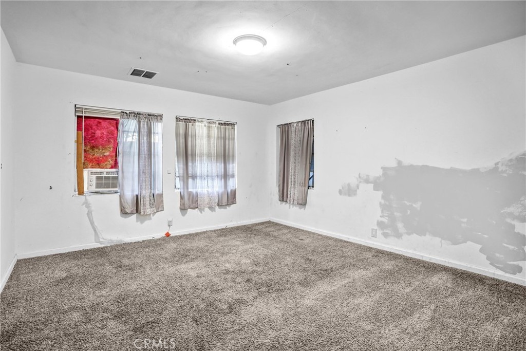 MLS #OC25260333 image #15