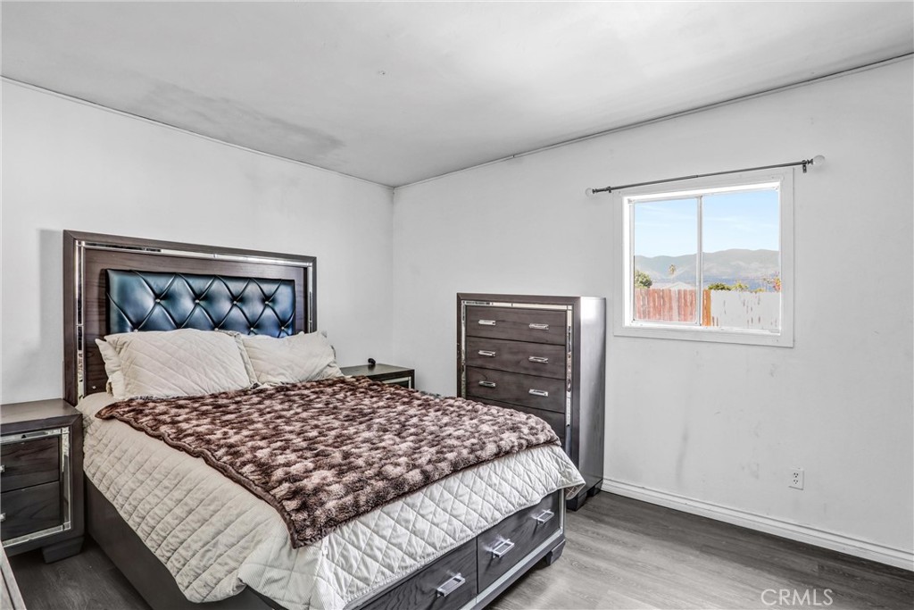 MLS #OC25260333 image #37