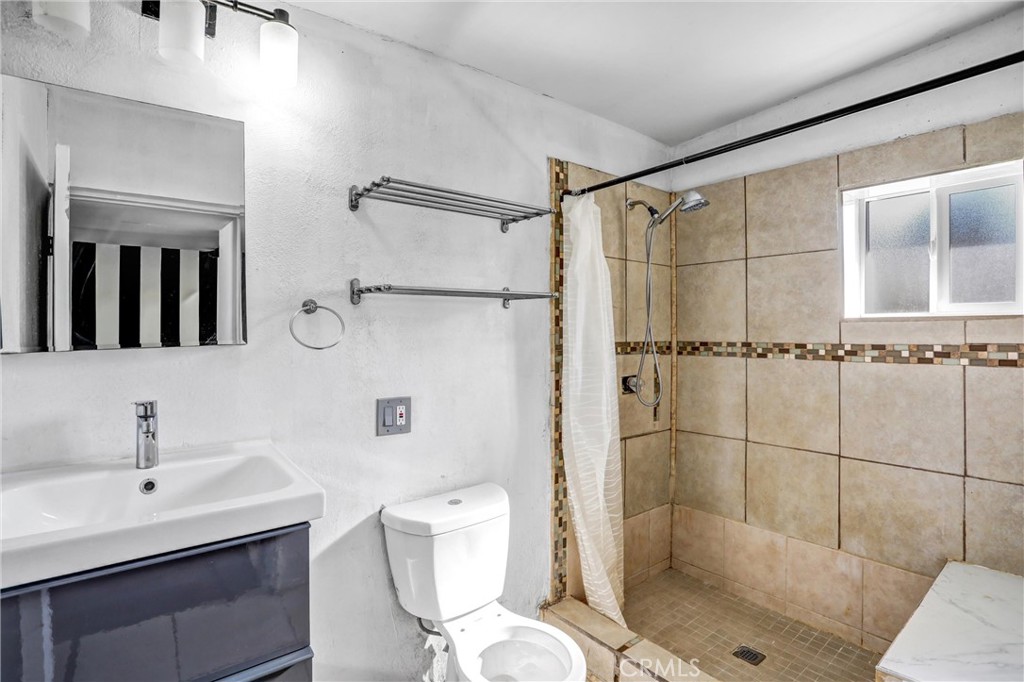 MLS #OC25260333 image #41