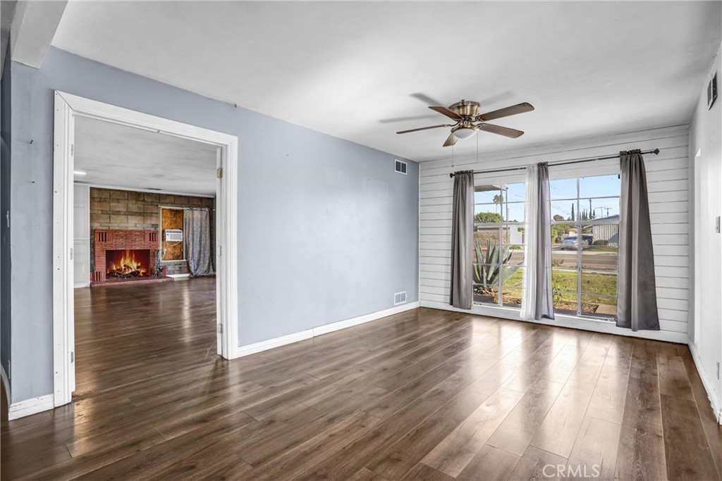 MLS #OC25260333 image #8