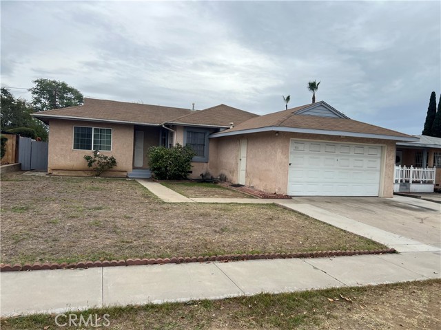 MLS #OC25260385 image #1