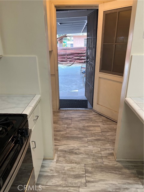 MLS #OC25260385 image #16