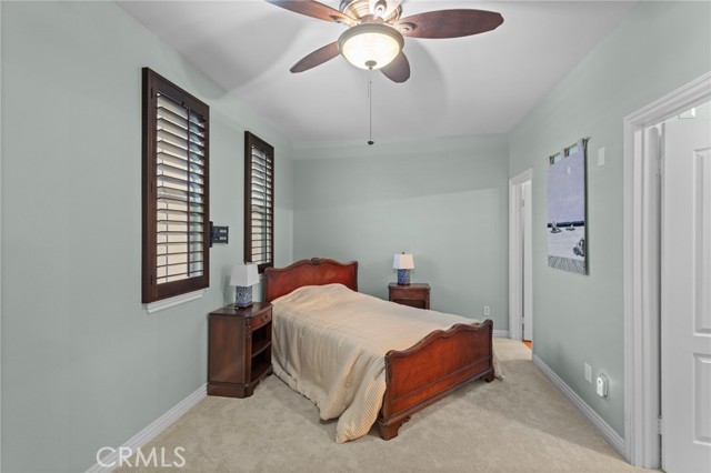 MLS #OC25260389 image #17