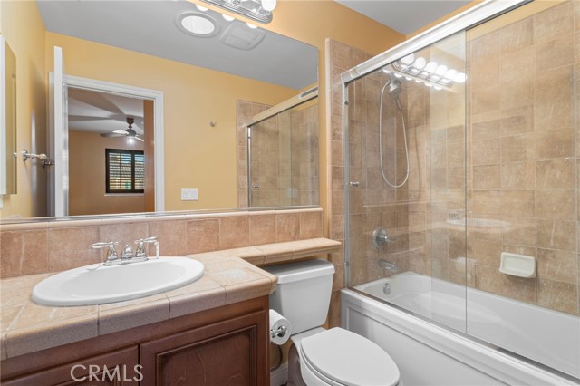 MLS #OC25260389 image #36