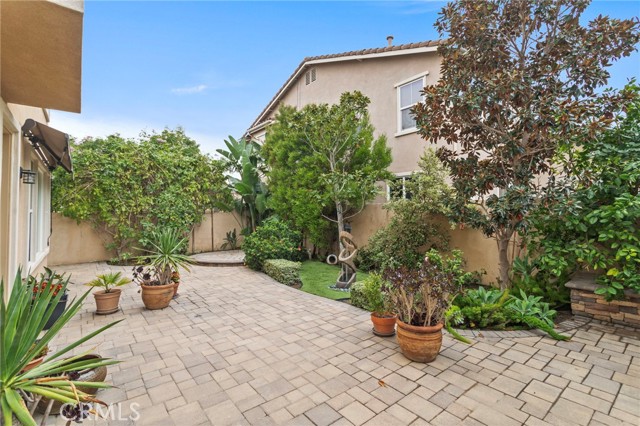 MLS #OC25260389 image #41