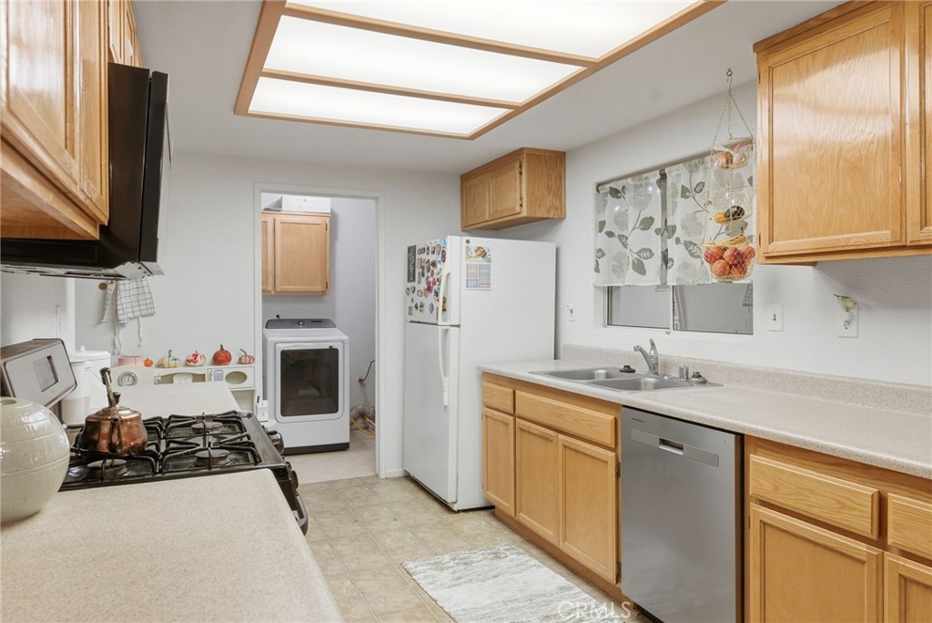 MLS #OC25260399 image #12