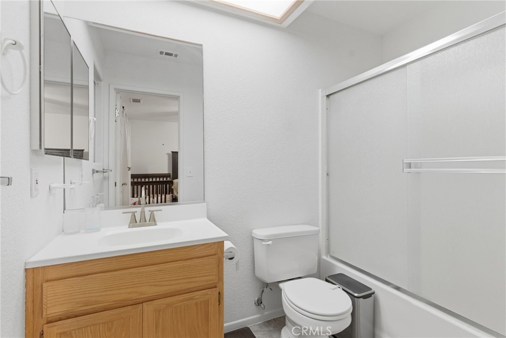 MLS #OC25260399 image #17