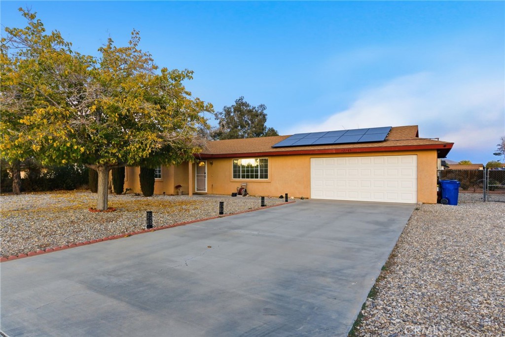 MLS #OC25260399 image #2