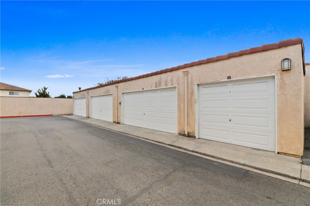 MLS #OC25260426 image #14