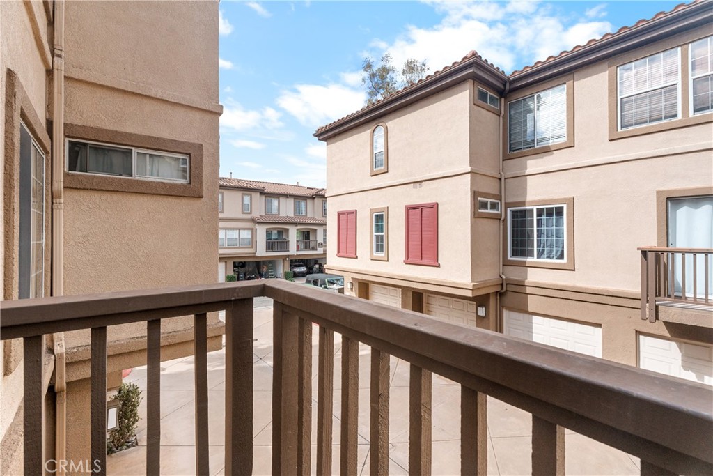 MLS #OC25260467 image #18