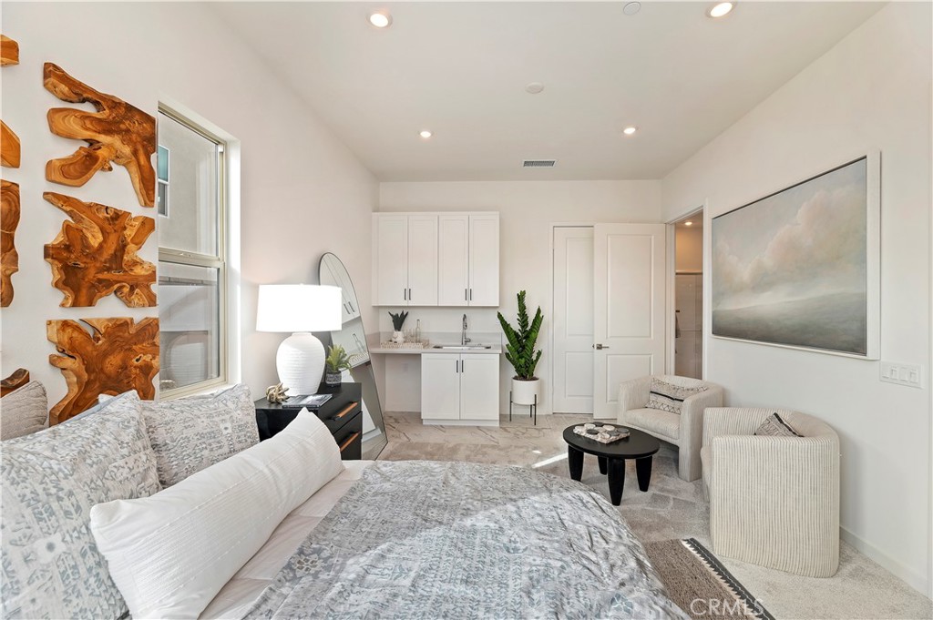 MLS #OC25260470 image #10