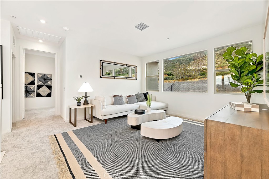 MLS #OC25260470 image #29