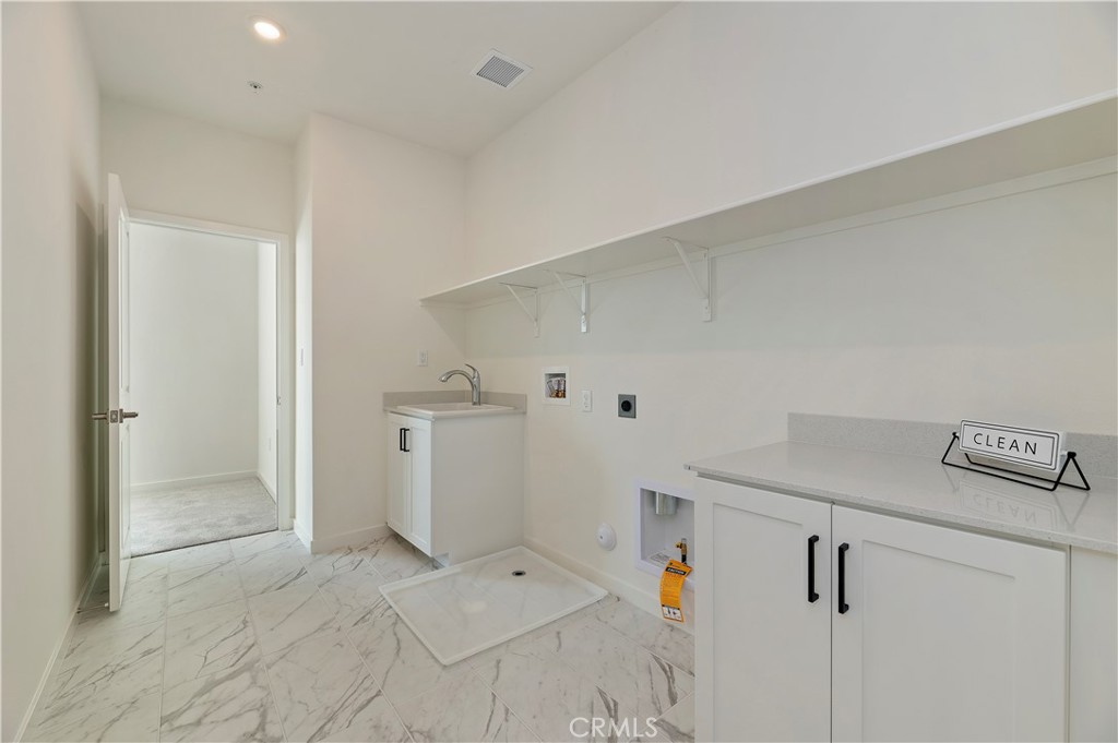 MLS #OC25260470 image #35