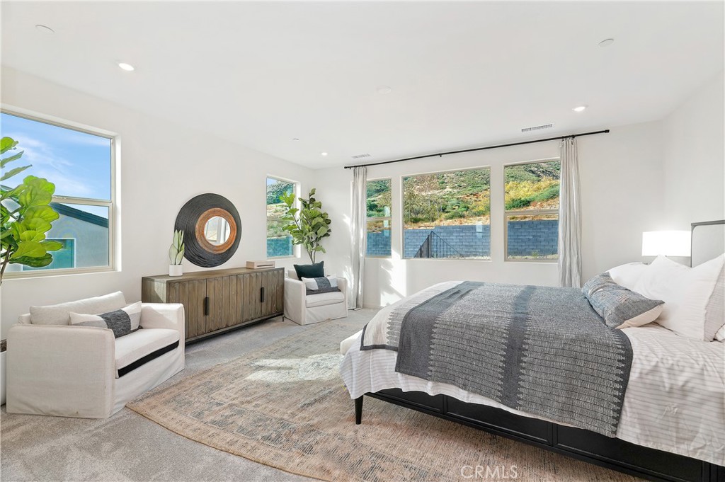 MLS #OC25260470 image #37