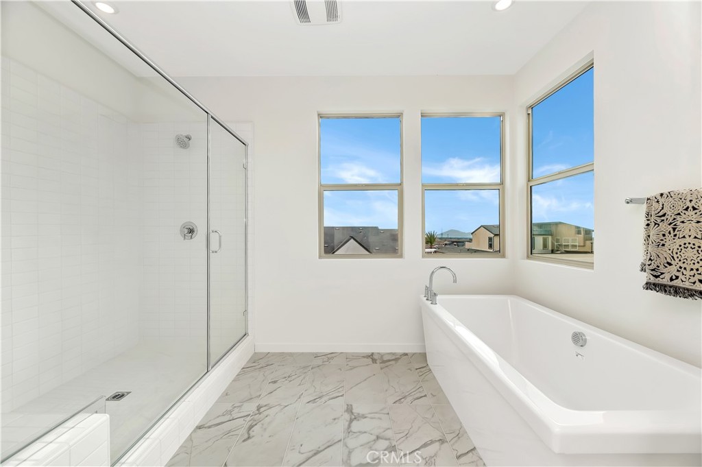 MLS #OC25260470 image #41