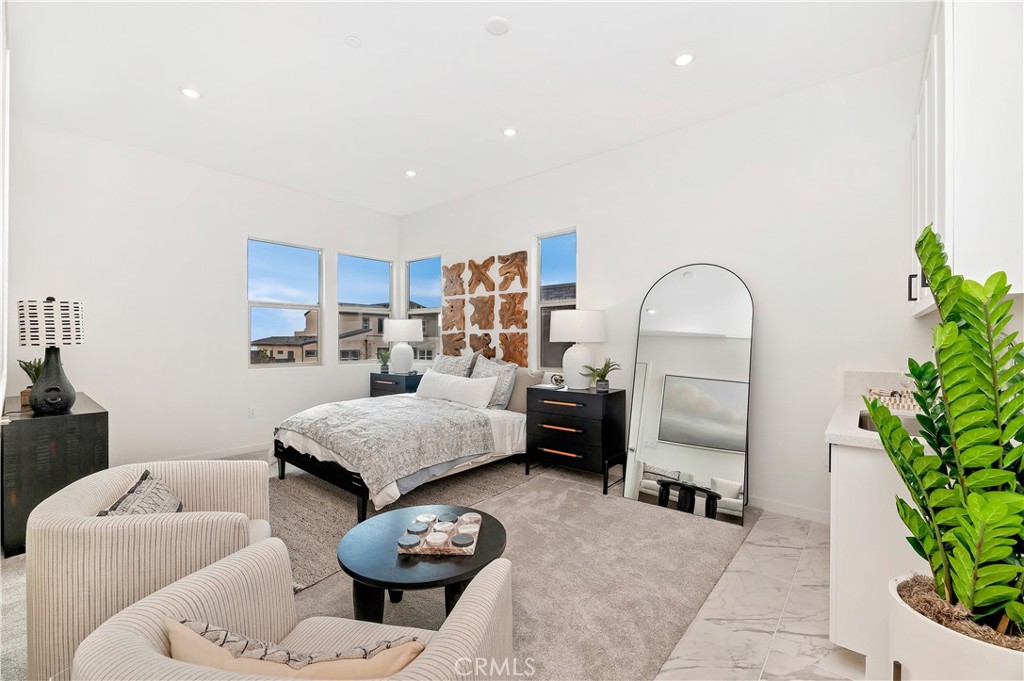 MLS #OC25260470 image #8