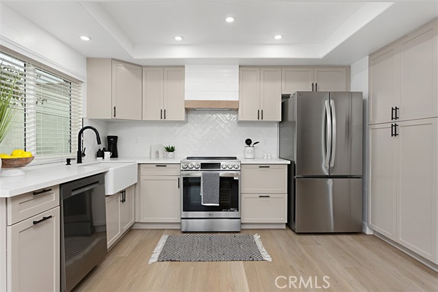 MLS #OC25260554 image #13