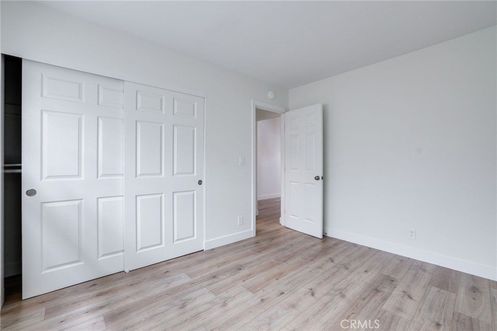 MLS #OC25260585 image #11