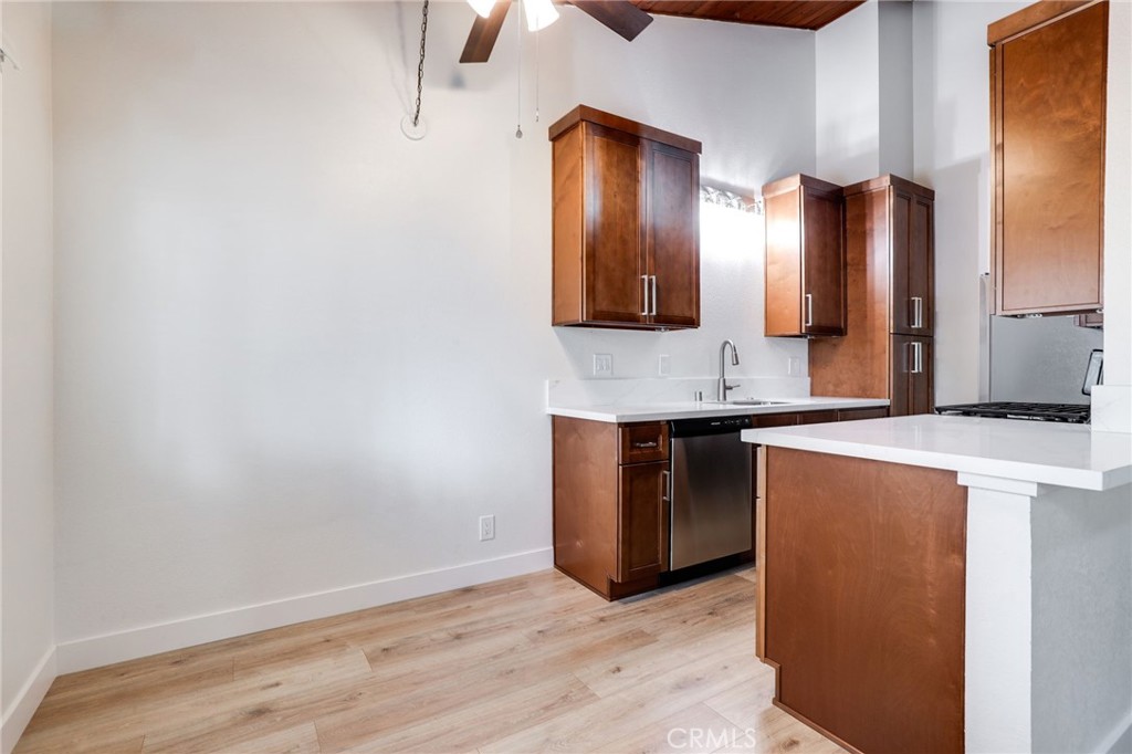 MLS #OC25260585 image #6