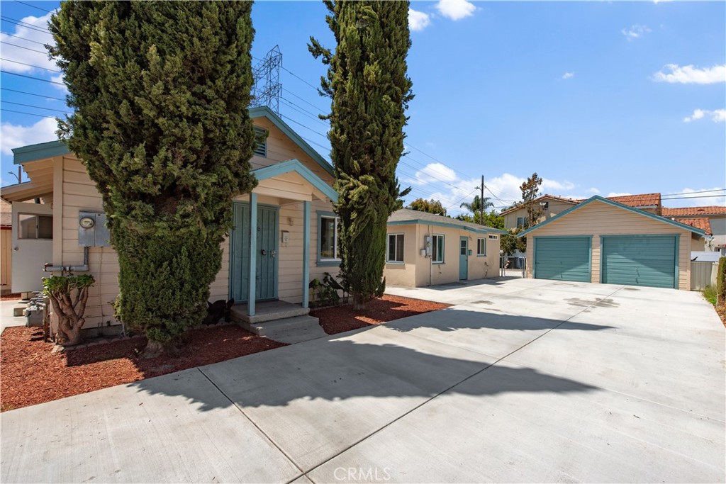 MLS #OC25260587 image #13