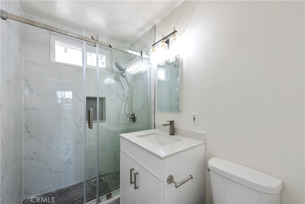 MLS #OC25260587 image #5