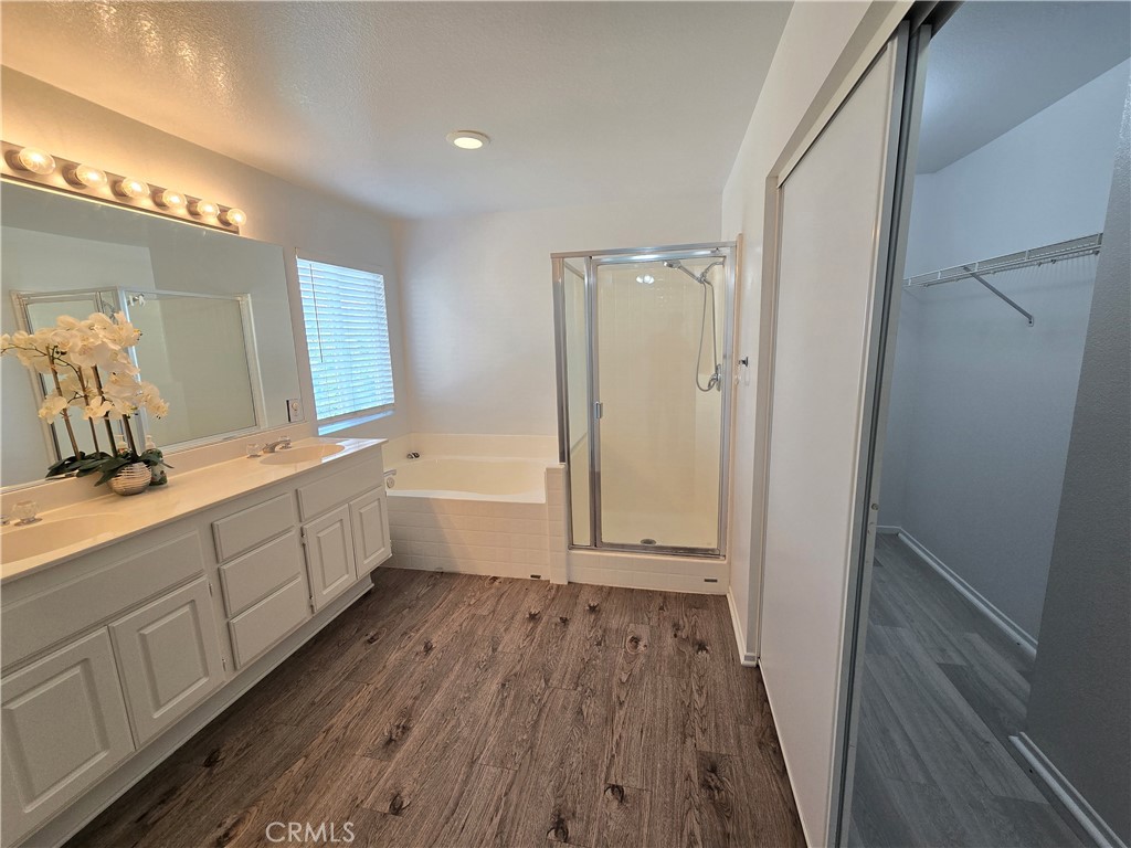 MLS #OC25260599 image #6