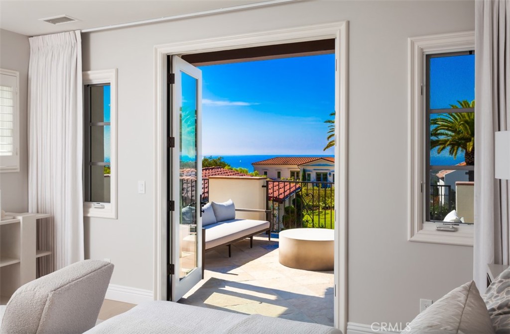 MLS #OC25260683 image #27