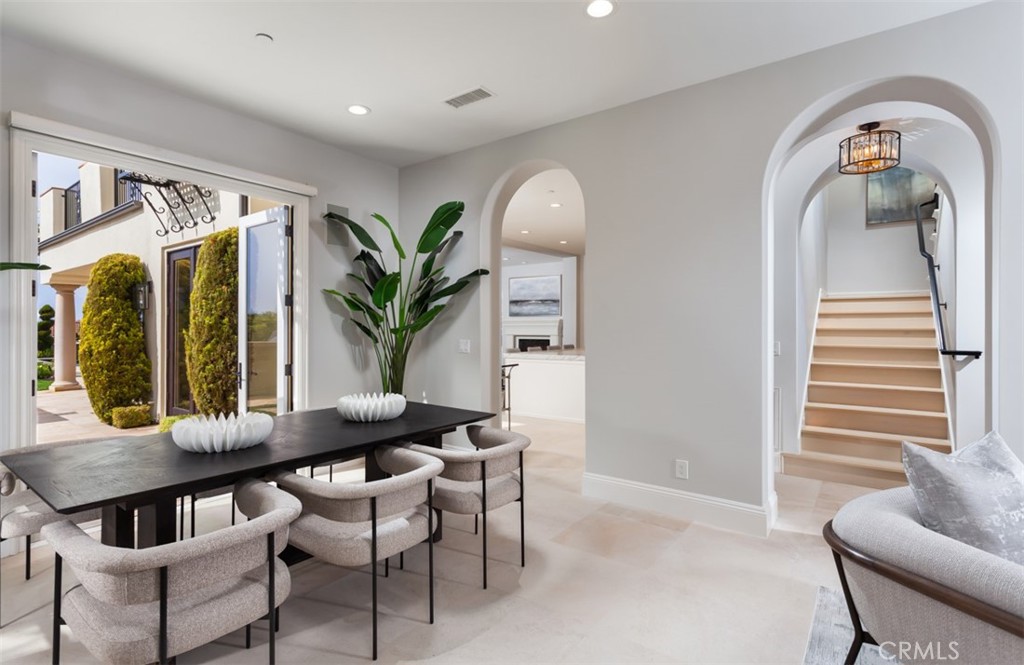 MLS #OC25260683 image #6