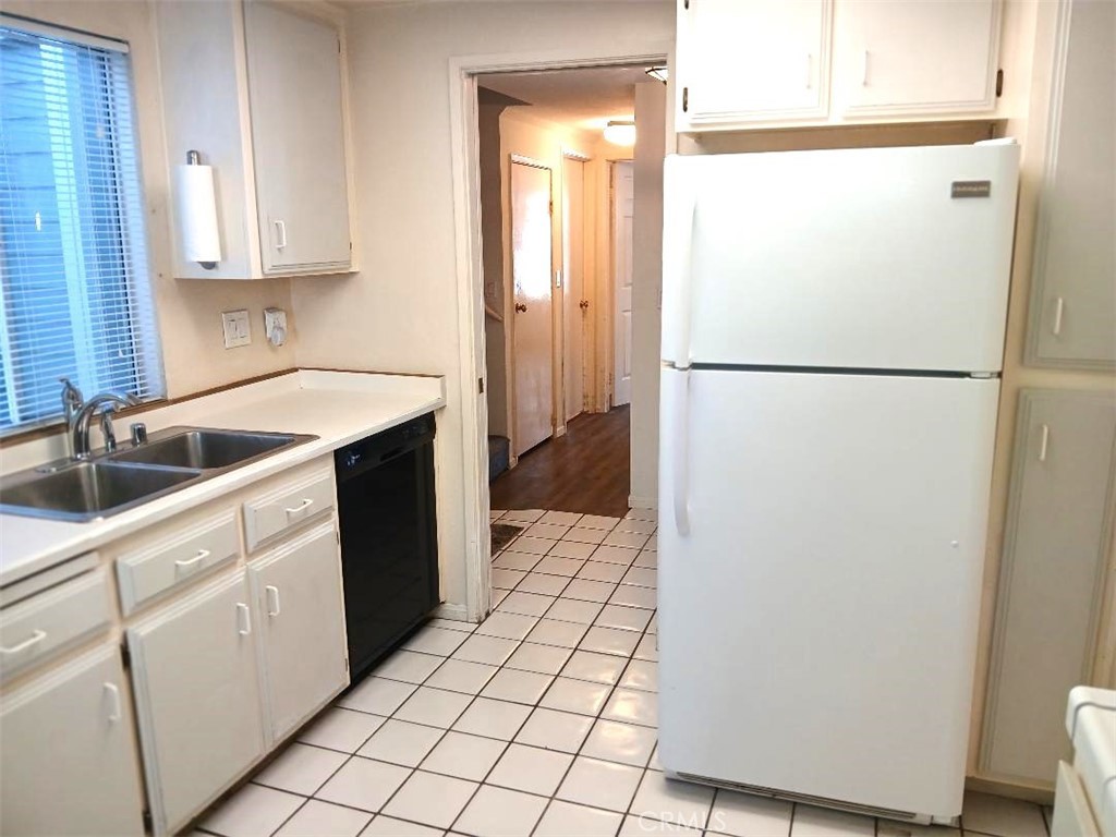 MLS #OC25260688 image #12