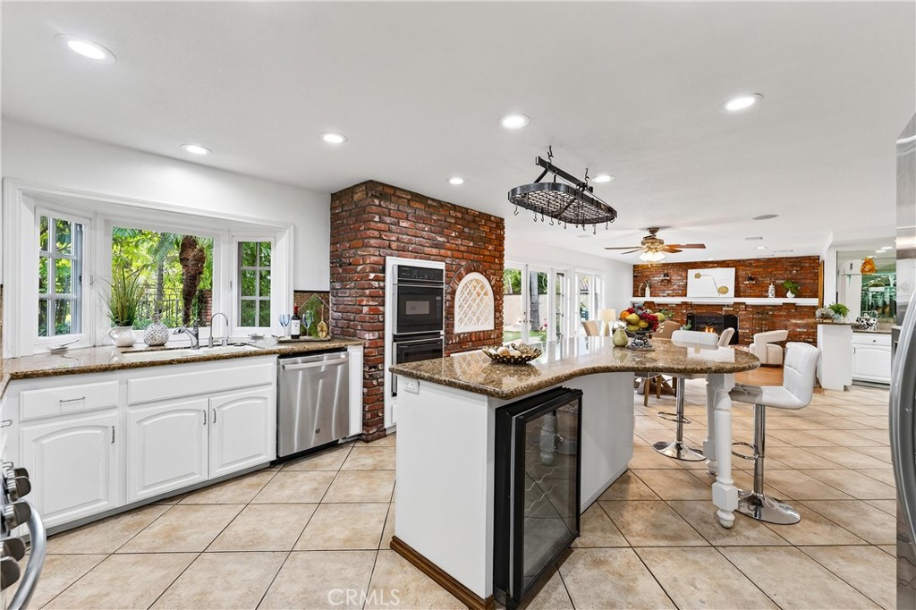 MLS #OC25260697 image #18