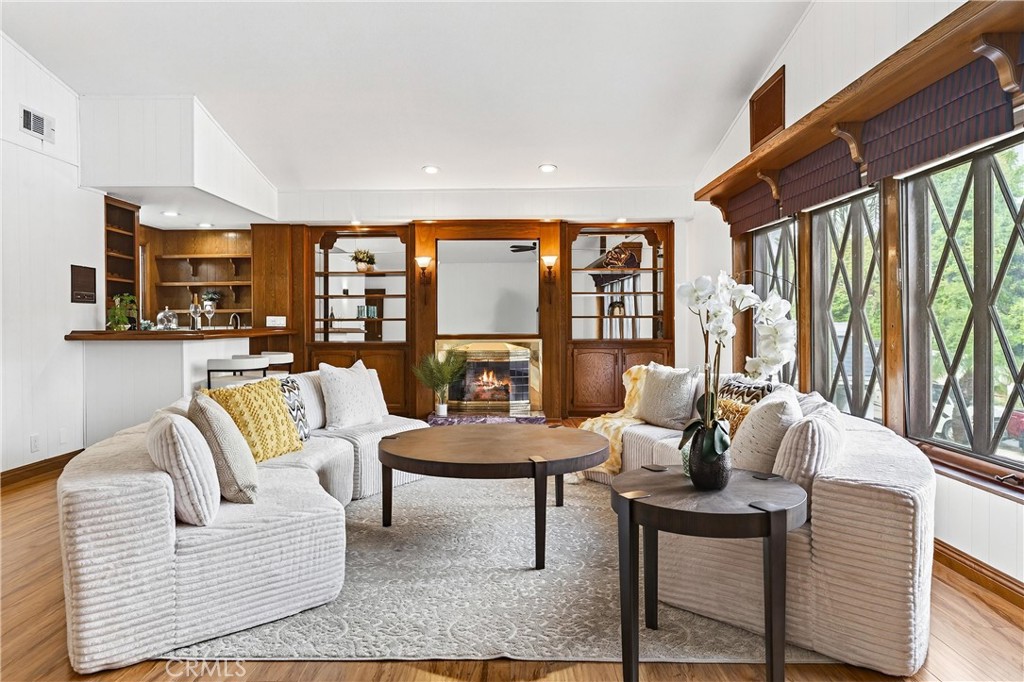 MLS #OC25260697 image #20