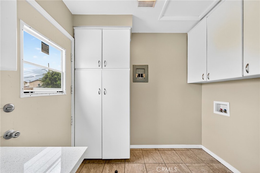 MLS #OC25260717 image #14