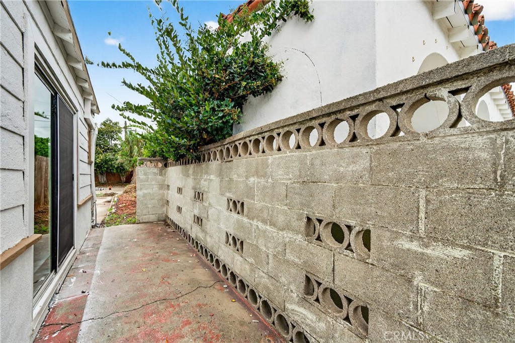 MLS #OC25260717 image #30