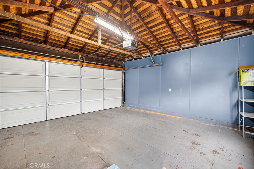 MLS #OC25260717 image #33