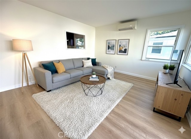 MLS #OC25260730 image #15