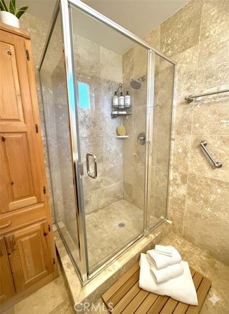 MLS #OC25260730 image #8