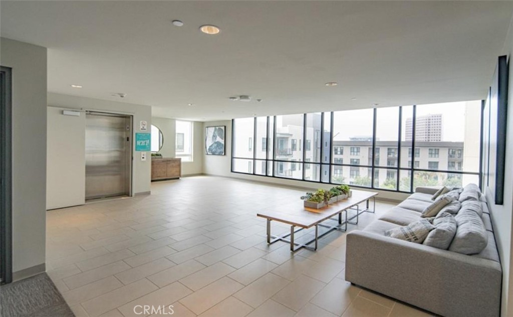 MLS #OC25260739 image #3