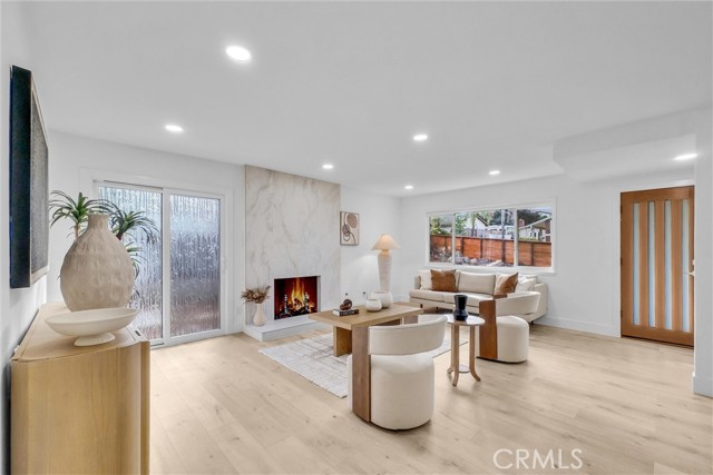 MLS #OC25260744 image #6