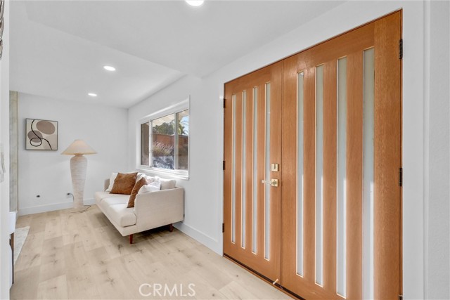 MLS #OC25260744 image #8