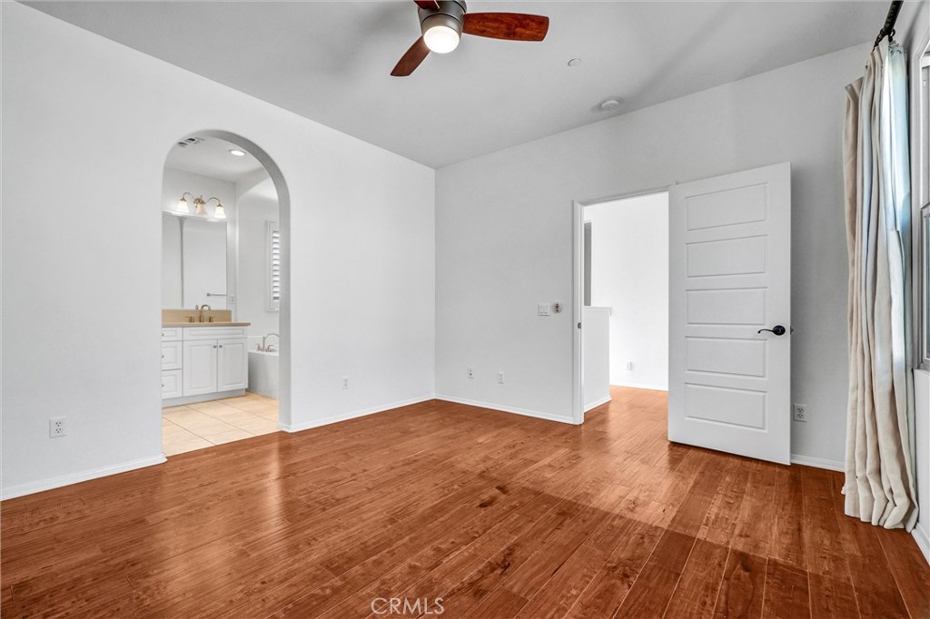 MLS #OC25260788 image #18