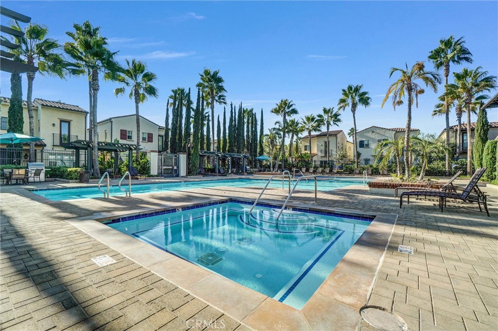 MLS #OC25260788 image #32