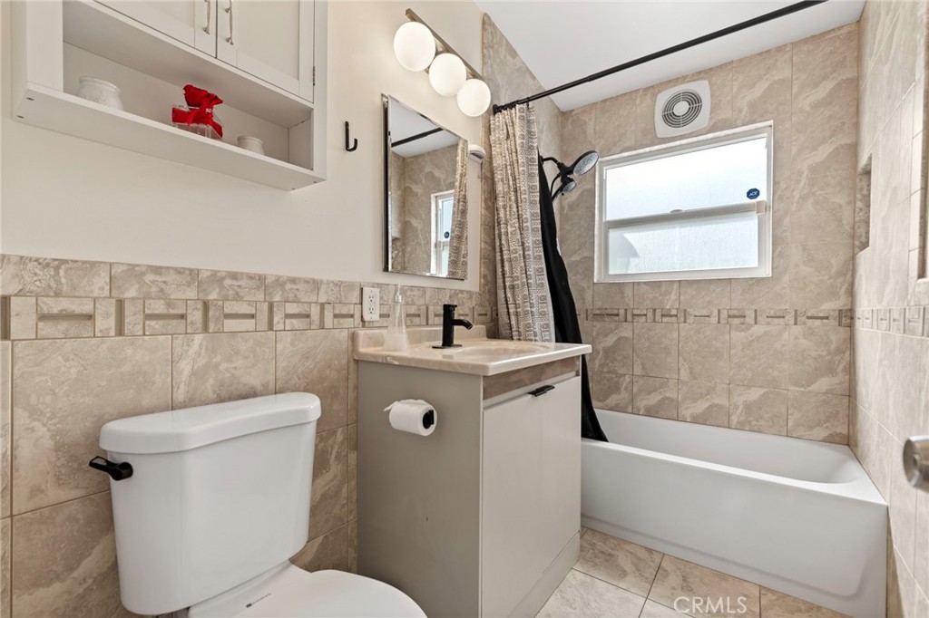 MLS #OC25260794 image #12