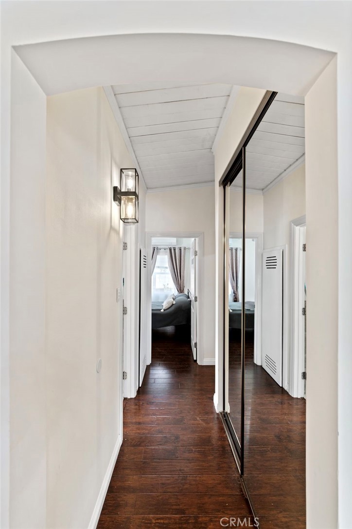 MLS #OC25260794 image #13