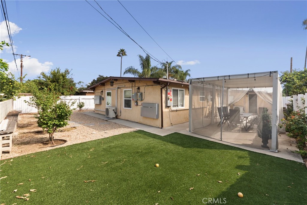 MLS #OC25260794 image #24